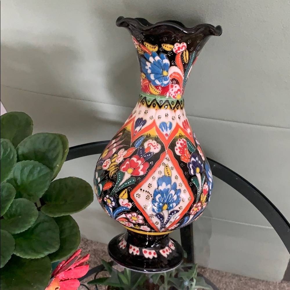 Vase - Picture 4 of 5